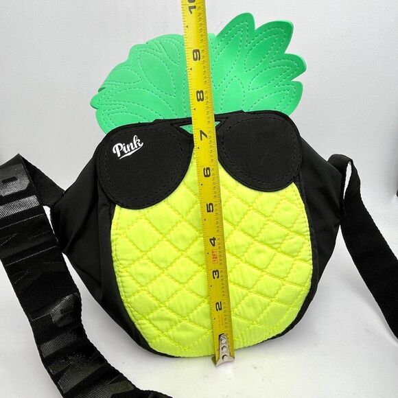 PINK Victoria's Secret Pineapple with Sunglasses Insulated Bag - Picture 9 of 9